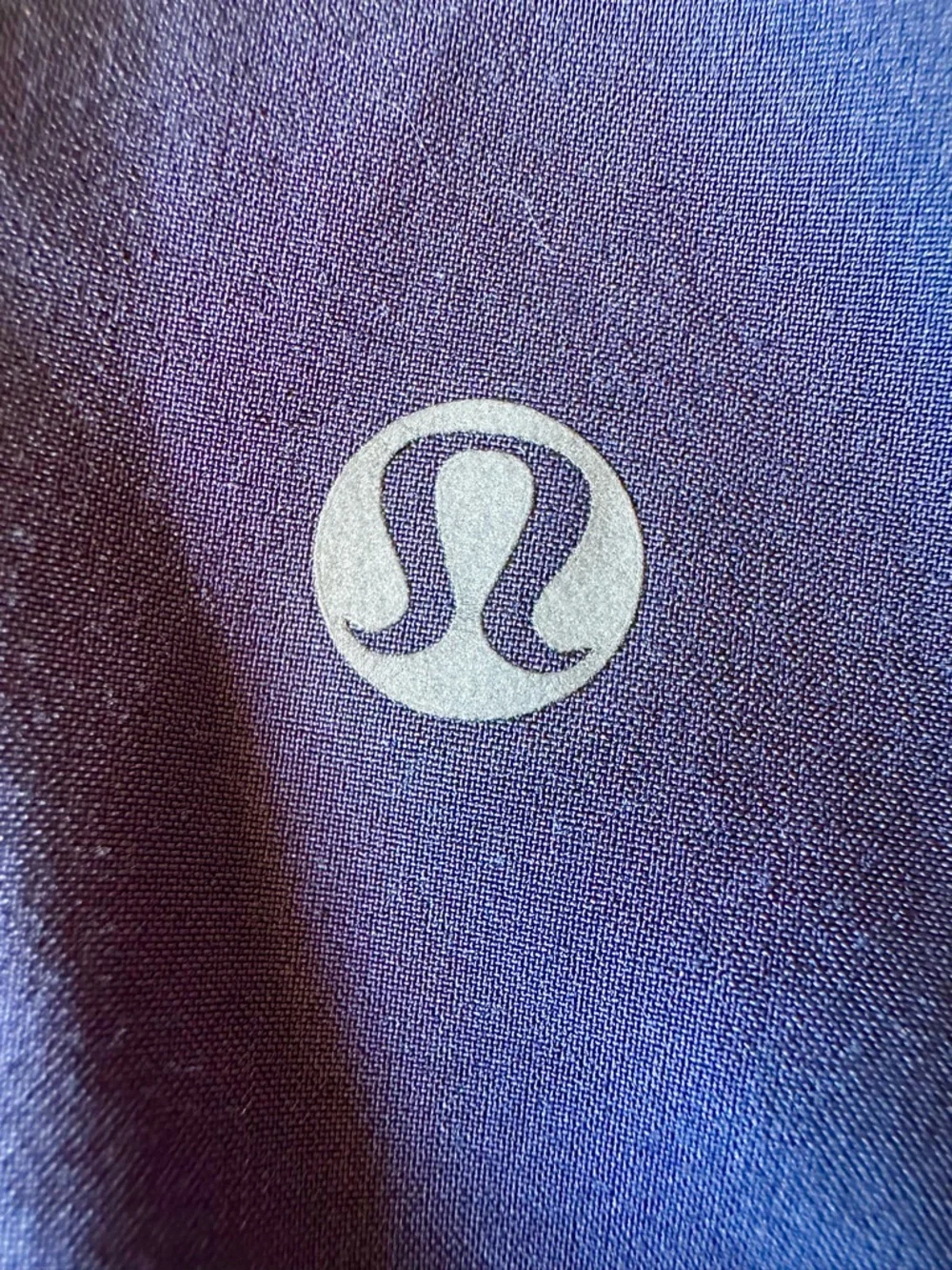 Lululemon Athletic Shorts Women’s Sz 8 Navy with Light Mint & Lavender Waistband